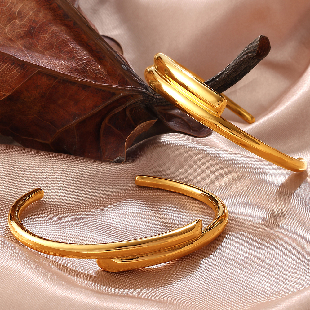 Fashionable Spliced Open Hand Bracelet Stainless Steel Plated 18K Gold Versatile High-End Design Small Niche Design Jewelry
