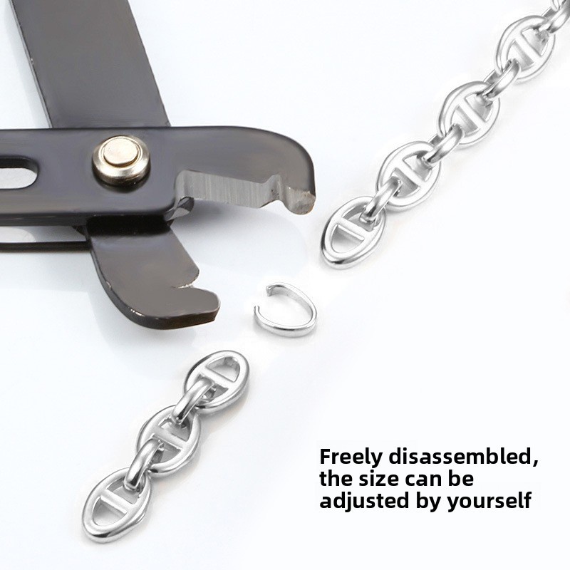 New Stainless Steel Necklace Fashionable Hollow Pig Nose Titanium Steel Bracelet Unisex Polished Craft Animal Zodiac Design