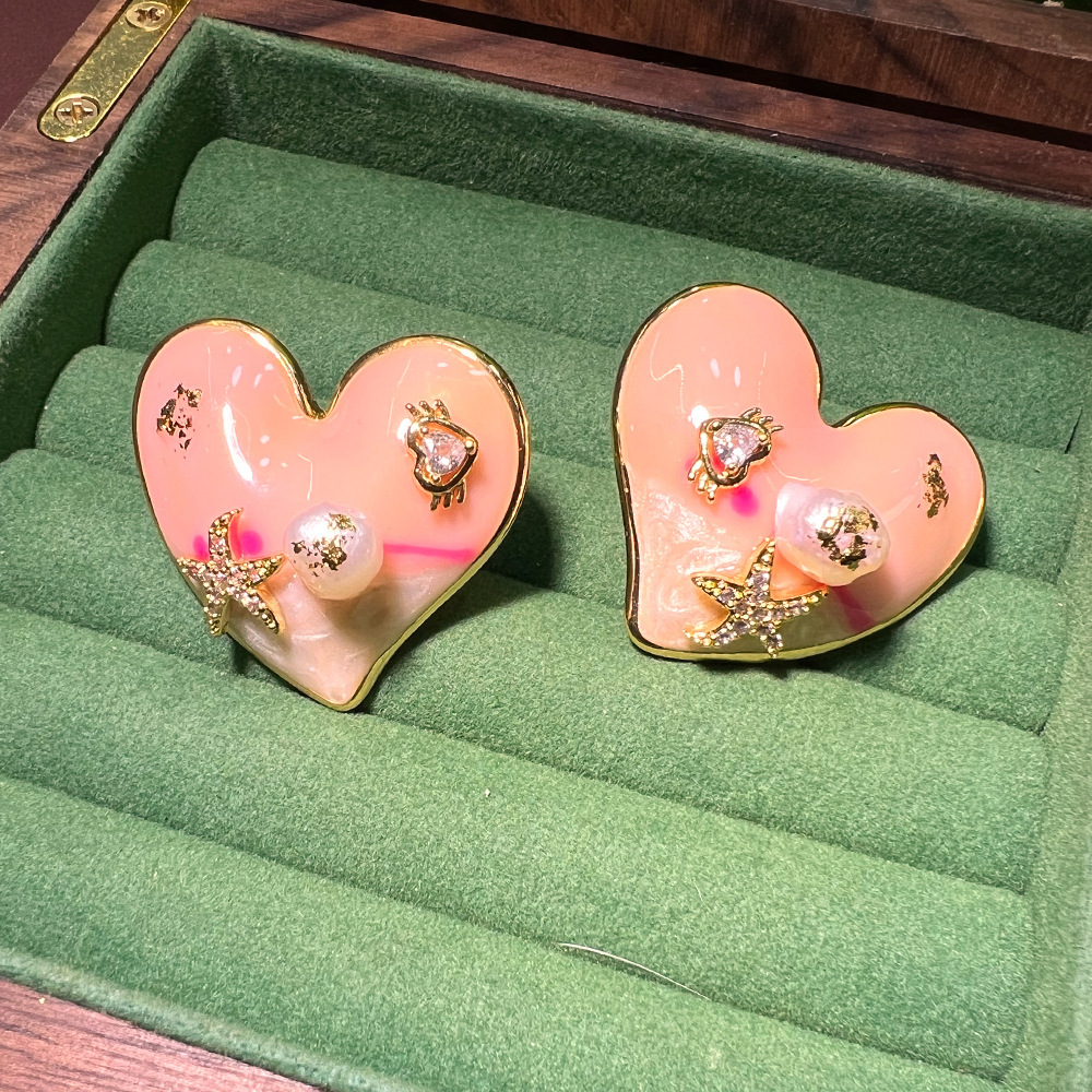 Natural Pearl Gold Powder Earrings Copper Plated Heart Design Vintage Style Women's Jewelry Fashion Ocean Series Accessories