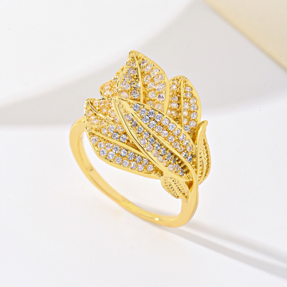 1 Piece Copper Inlaid Zircon Material Ladies Leaf Ring Exquisite Exaggerated Fashion Banquet Party Jewelry Accessories