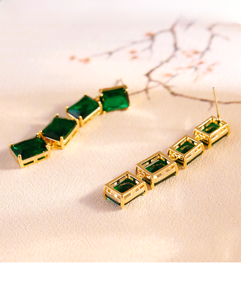 Fashionable Long Dangle Earrings Ultra Mountain Zircon Unique Design High-End Feelings Personality Women's Jewelry Accessories