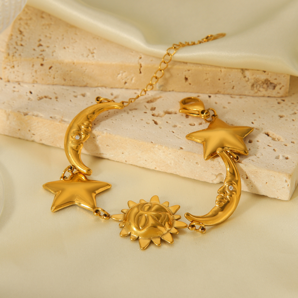 304 Stainless Steel Sun Star Moon PVD Coated 18K Real Gold Plated IG Style Casual Elegant Waterproof Non Tarnish Handmade Chain Lobster Trigger Clasp Closure Gold Bracelets