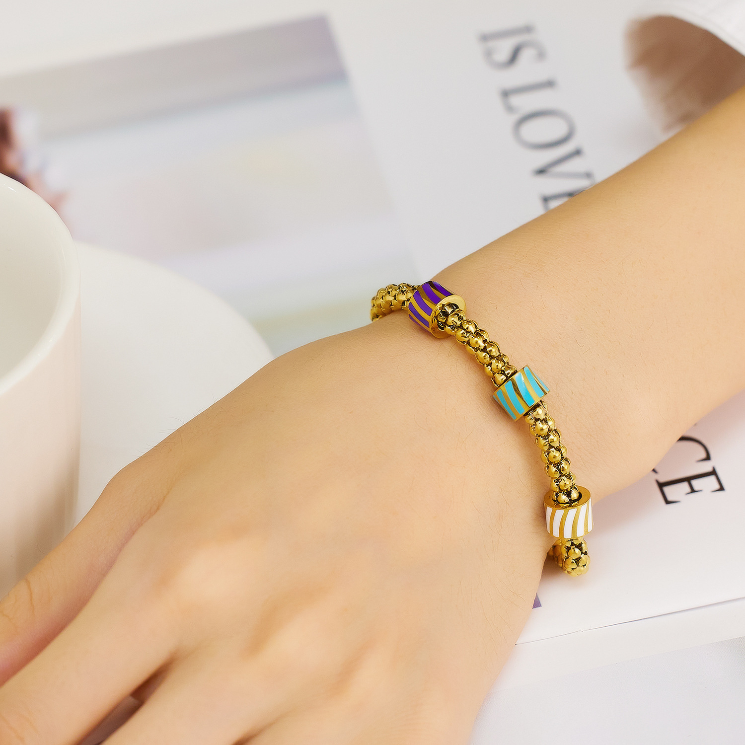 Titanium Steel Twisted Geometric Shape Bracelet Ladies Minimalist Stainless Steel Jewelry Accessories