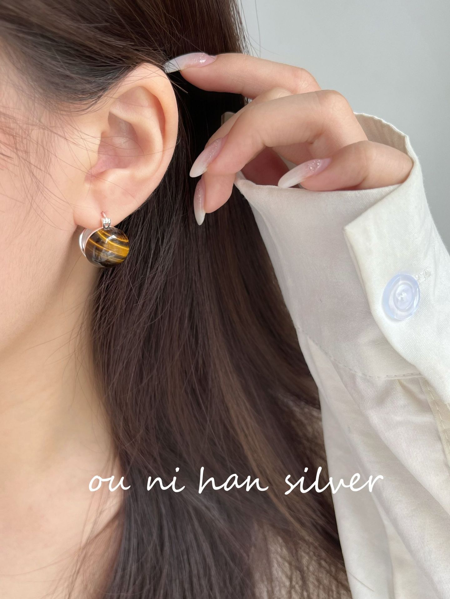 Eoni New Heavy Industry S925 Pure Silver Agate Tiger Eye White Opal Ear Cuffs Women Elegant High-End Feelings Geometric Pattern Cat's Eye Stone Inlaid Silver Earrings