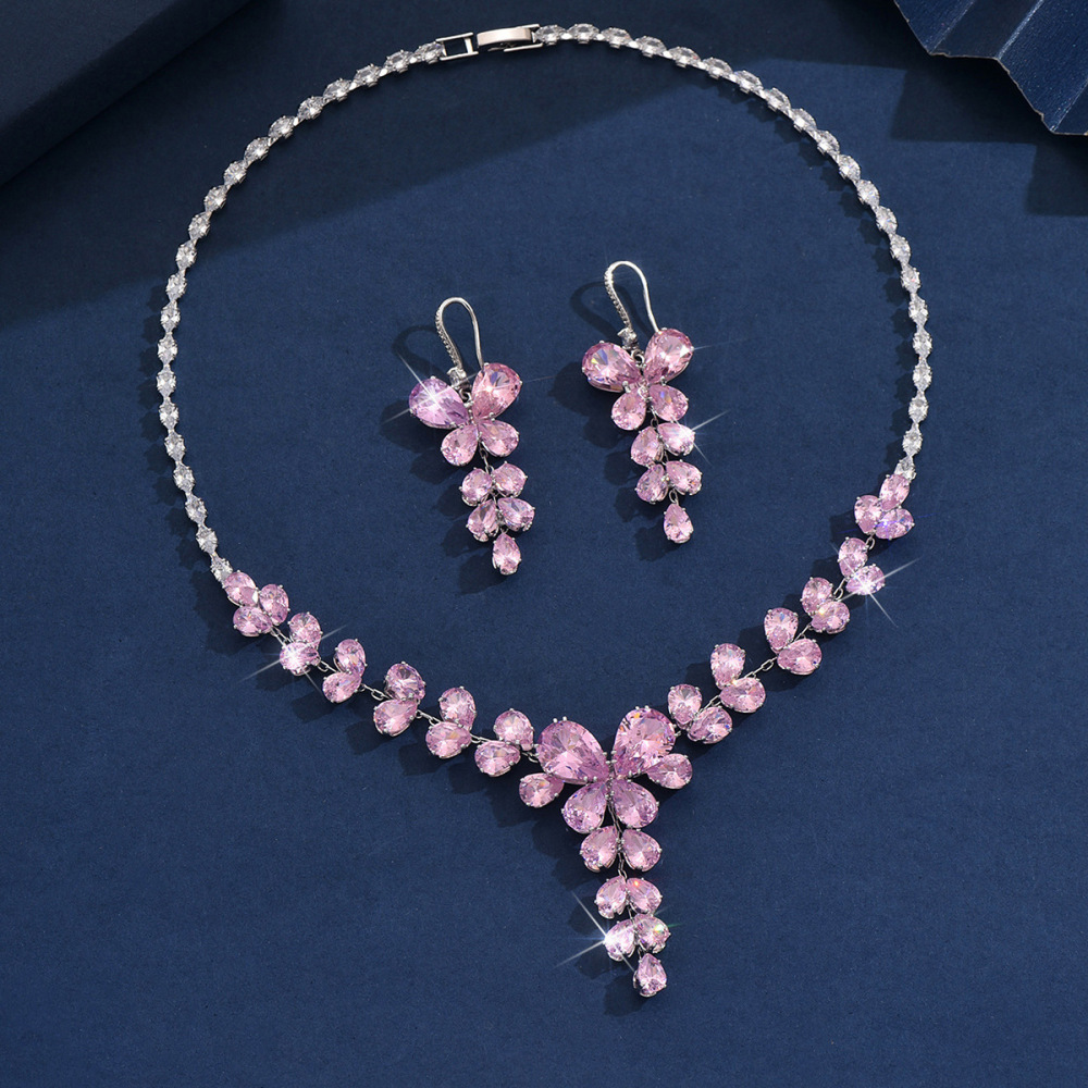 New Ultra-Shiny Zircon Butterfly Tassel Earrings Necklace Set Elegant Fashion Clavicle Chain High-End Wedding Dress Accessories