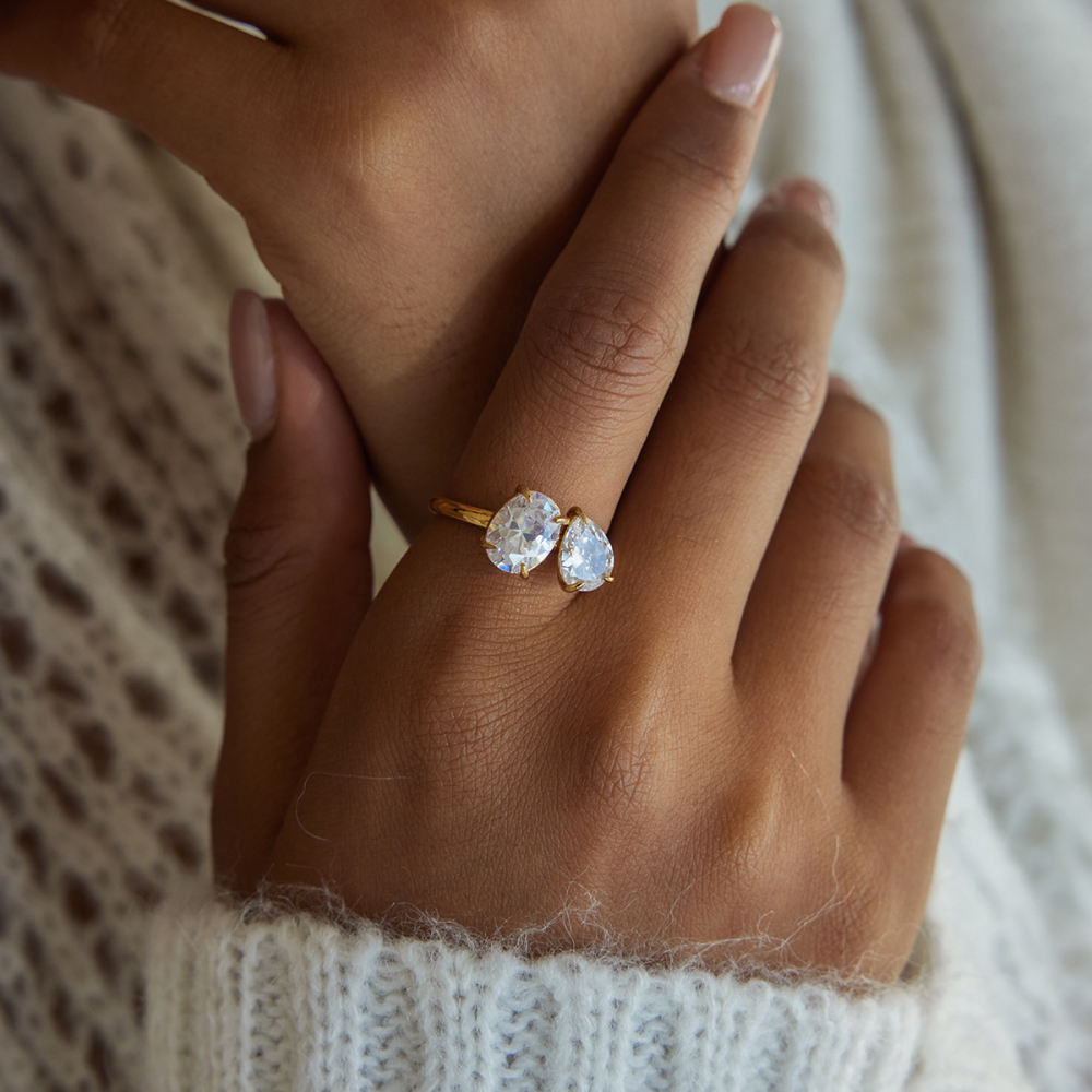 Women's Classic Style 18K Gold Stainless Steel + Zircon White Water Drop Zircon Ring Size 7