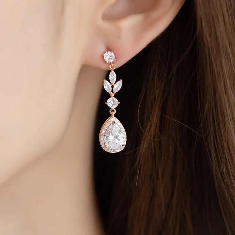 Elegant Long Waterdrop Zircon Earrings For Women Fashionable Classic Bridal Party Dress Jewelry Accessories European Style
