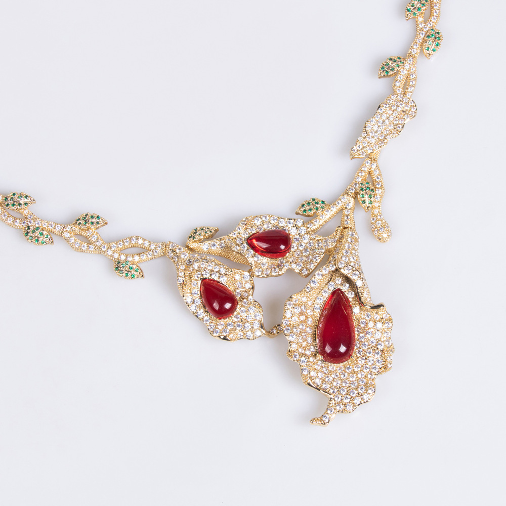 Luxurious Floral Zircon Necklace Earrings Set For Bride Fashionable Jewelry Accessories Light Luxury Style Copper Material