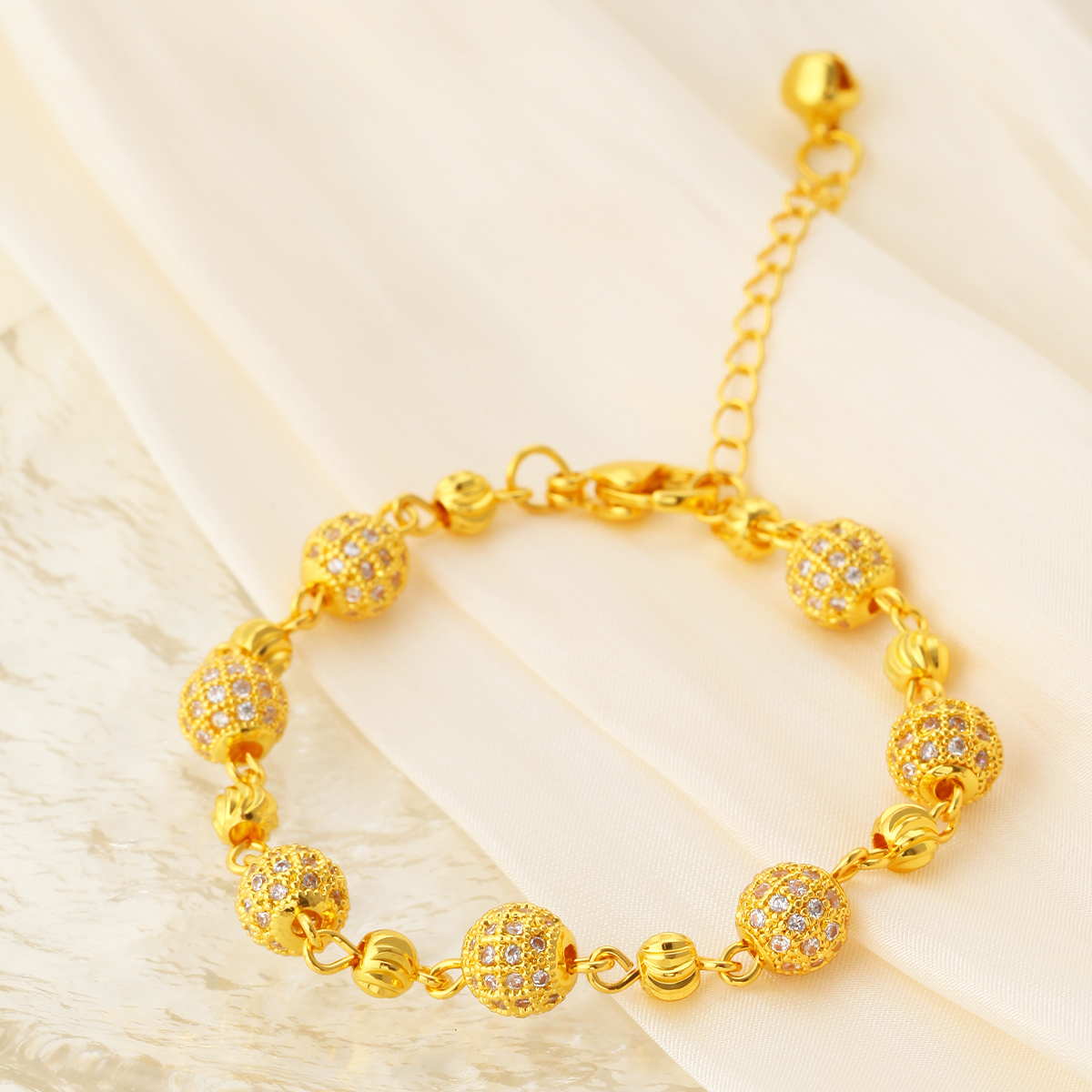 Versatile Lucky Charm Bracelet Gold Plated Copper Chain Lobster Clasp For Daily Vacation Festive Gift Unisex Classic Style