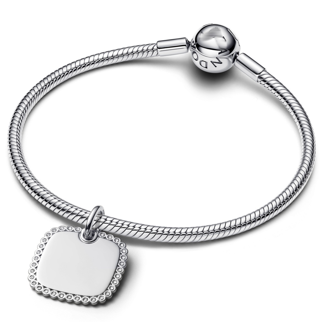 Gold Plated Silver Heart Shaped Open Hand Bracelet Fashionable Round Classic Jewelry Gift For Party Date Birthday Festival