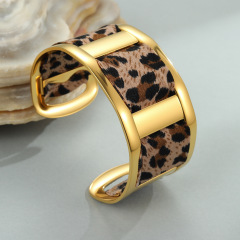 Gold Leopard Print XL0890