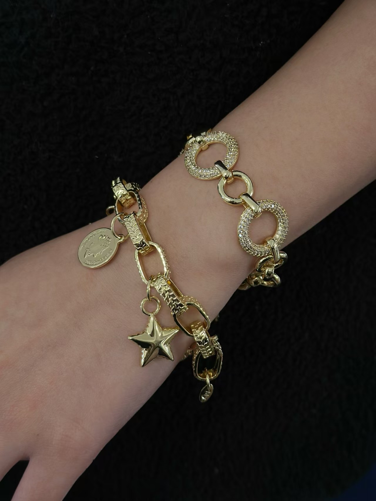 Wholesale Jewelry Retro Classic Style Pentagram Circle Copper Zircon Gold Plated Multi Charms Bracelet Bracelets