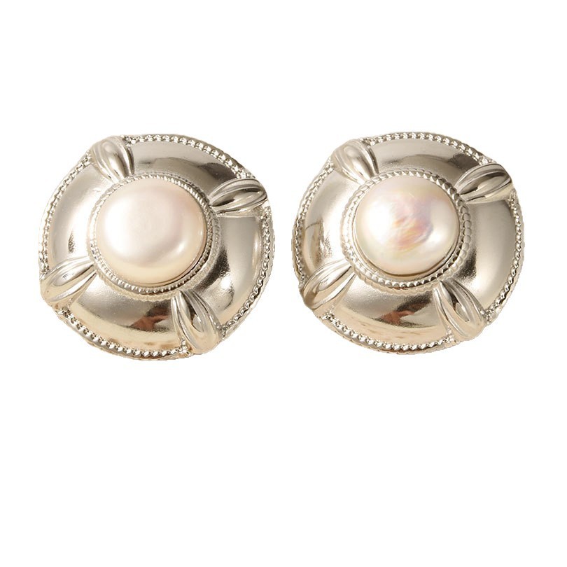 Natural Pearl Stud Earrings 304 Stainless Steel Irregular Round Lightweight Luxury Geometric Pattern Simple Earrings For Women
