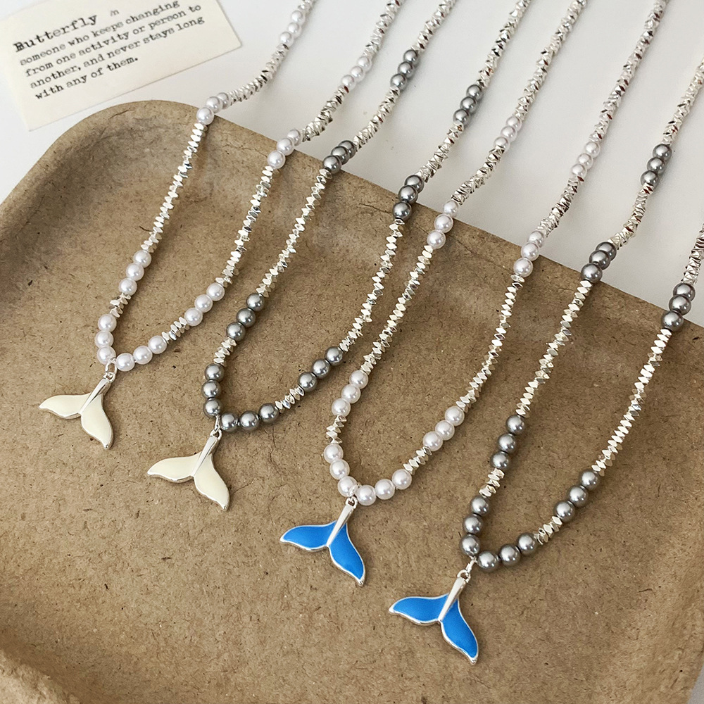 Elegant French Style Pearl Fish Tail Necklace Women's Luxury Minimalist Silver Dust Lockbone Chain Geometric Pattern Fashion Jewelry