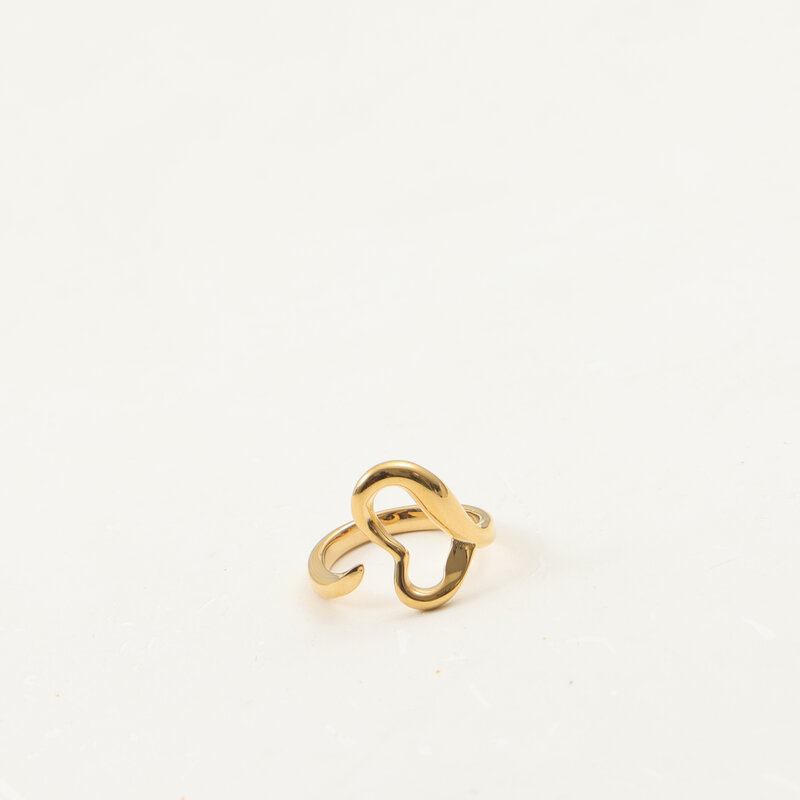 Vacuum Electroplating (In Furnace) Plated 18K Real Gold Hollow Peach Heart Three-Dimensional 304 Stainless Steel Ring