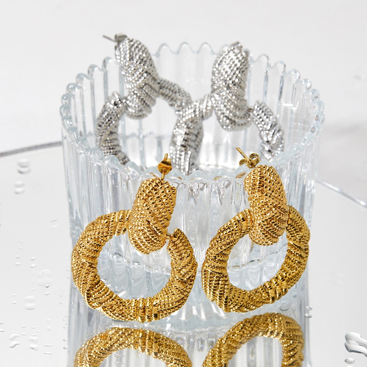 Ion Plating (IP) Real Gold Plated 18K Gold Platinum Round 304 Stainless Steel Simple Style Classic Style Waterproof Non Tarnish Drop Earrings