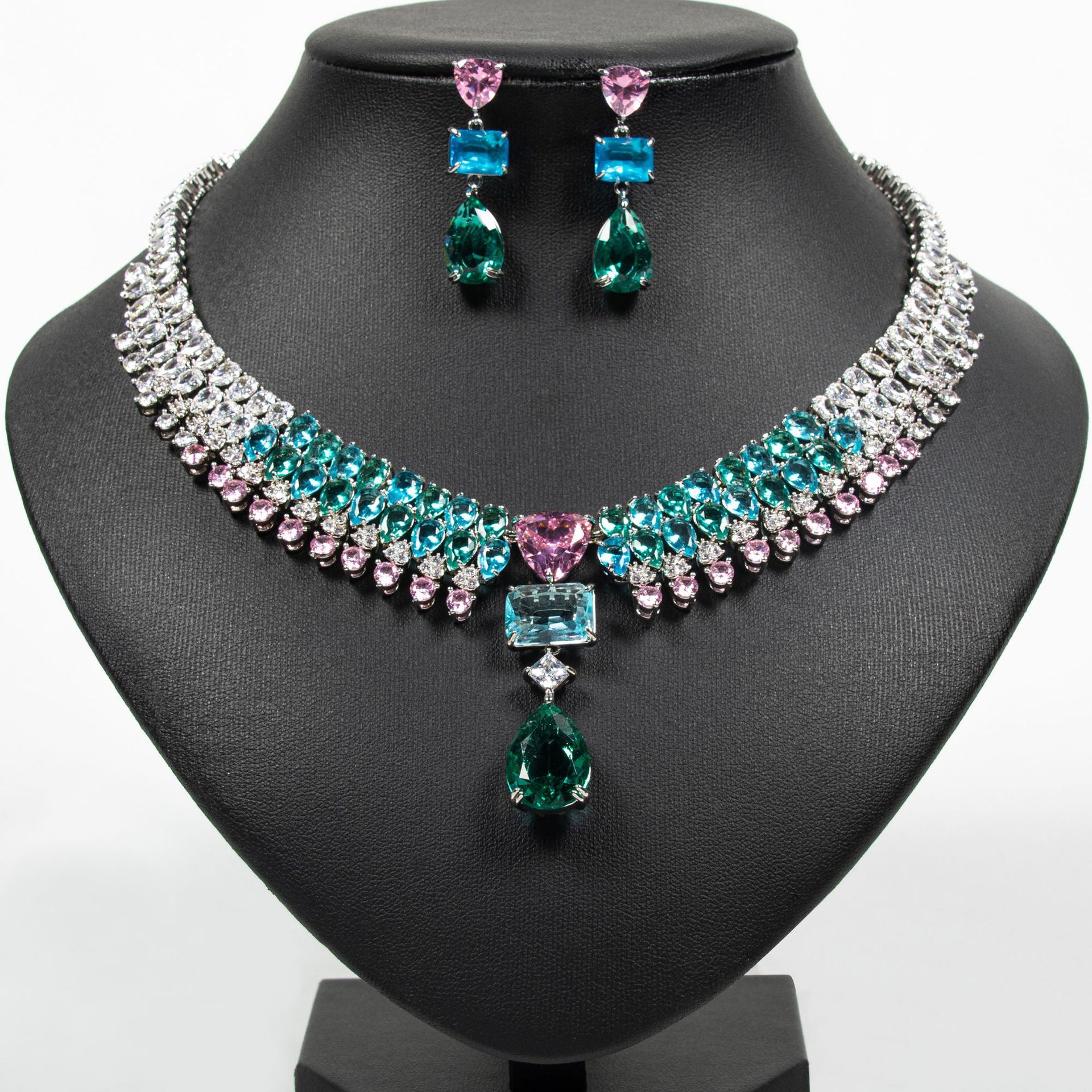 Luxurious Women's Zircon Necklace Earring Set Elegant Waterdrop Design Versatile High-End Jewelry Combo Perfect For Brides