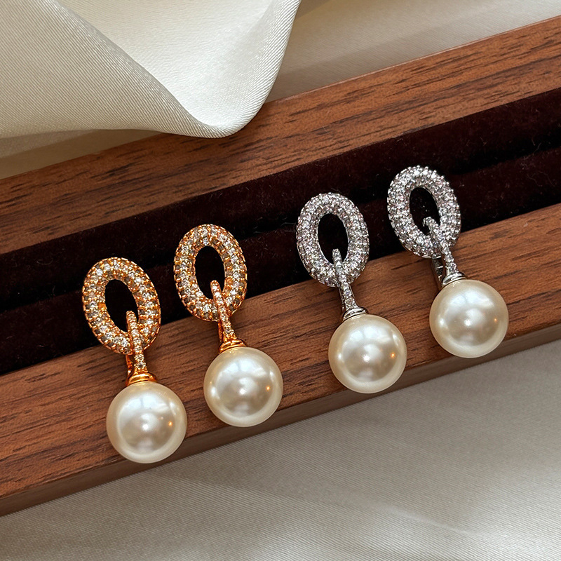 Elegant Classic Style Geometric Imitation Pearl Copper Women's Earrings