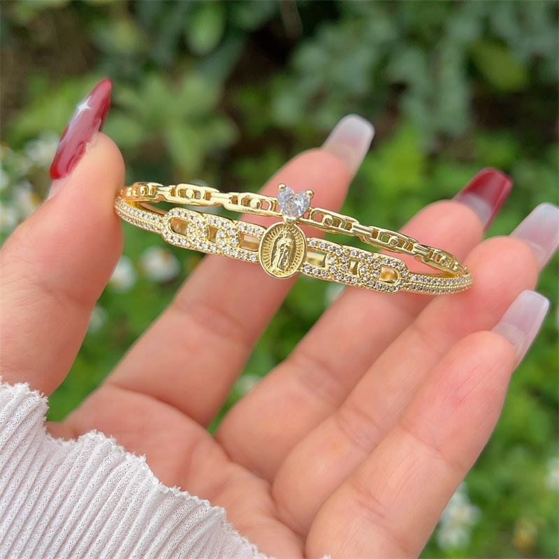 Wholesale Jewelry Vintage Style Classic Style Heart Shape Copper 18K Gold Plated Bangle