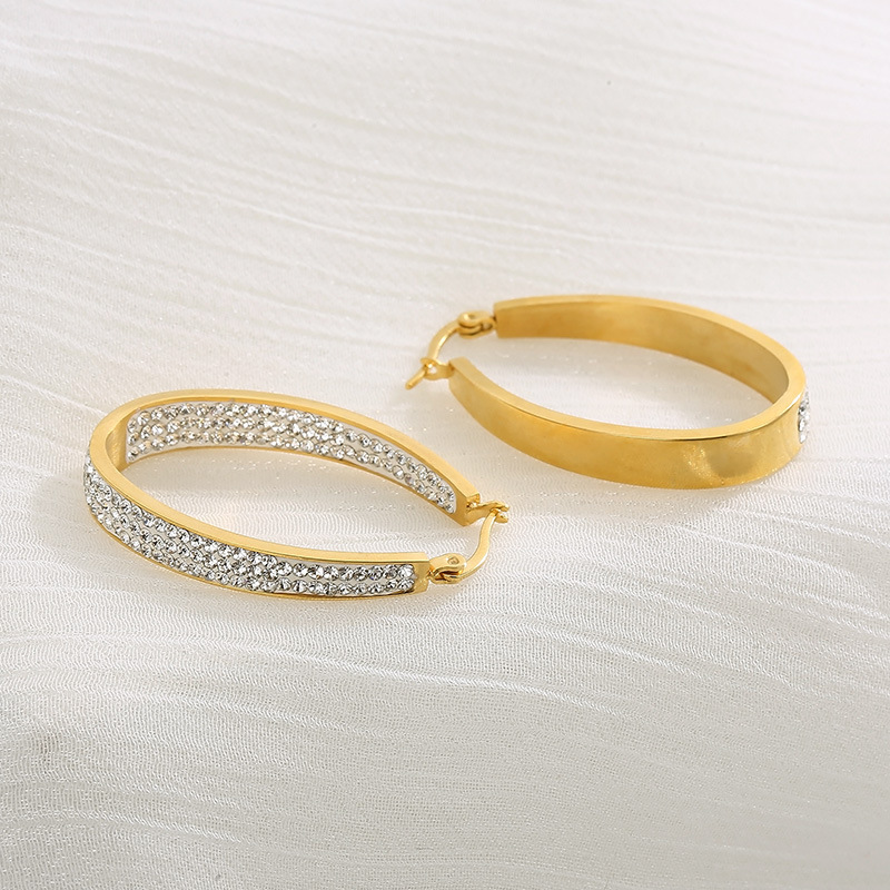 PVD Coated 18K Gold Plated U Shape Stainless Steel Simple Style Classic Style Waterproof Non Tarnish Earrings