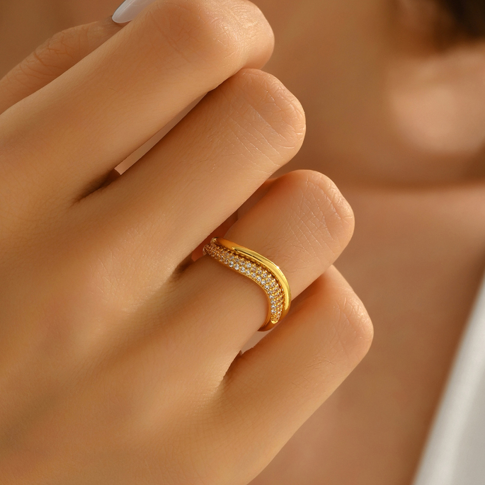 2-piece Set Copper Inlaid Zircon Geometric Elegant Couple Rings Suitable For Proposal, Dating, Gift, And Accessories