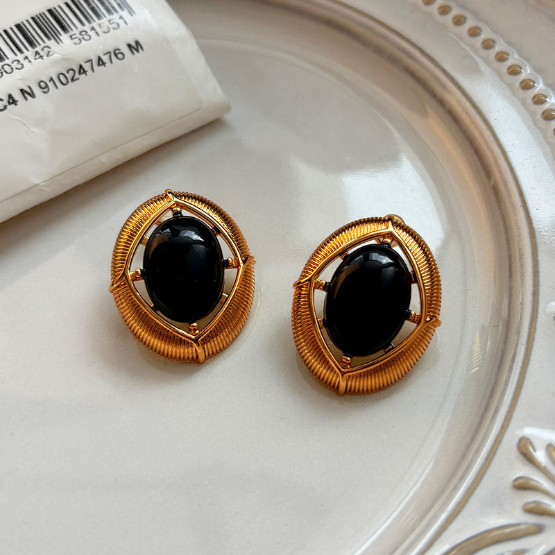 Retro Black Gold Color ShangFeng Style HongKong Retro Women's Earrings Luxury Sensation Ear Jewelry Geometric Pattern Copper