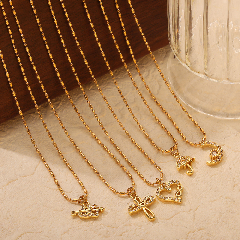 304 Stainless Steel Copper Moon Heart Shape Umbrella PVD Coated Rhinestones Real Gold Plated Elegant Simple Style Classic Style Waterproof Non Tarnish Plating Inlay White Gold Pendant Necklace