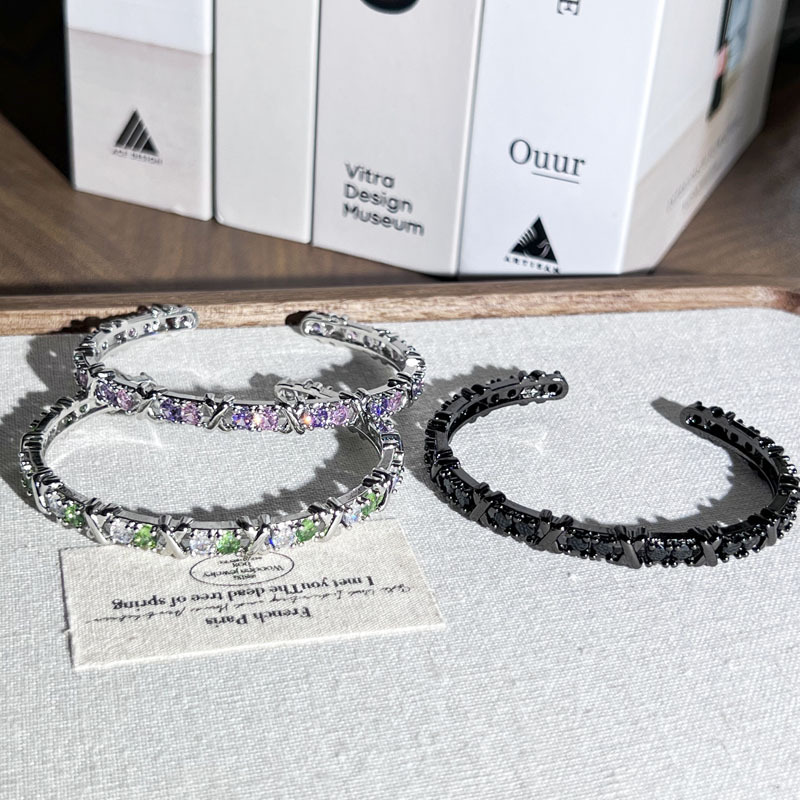 New Style Exquisite Colored Diamond Zircon Inlaid Cross Bracelet For Women Niche Design Genderless Style Versatile Light Luxury Bracelet