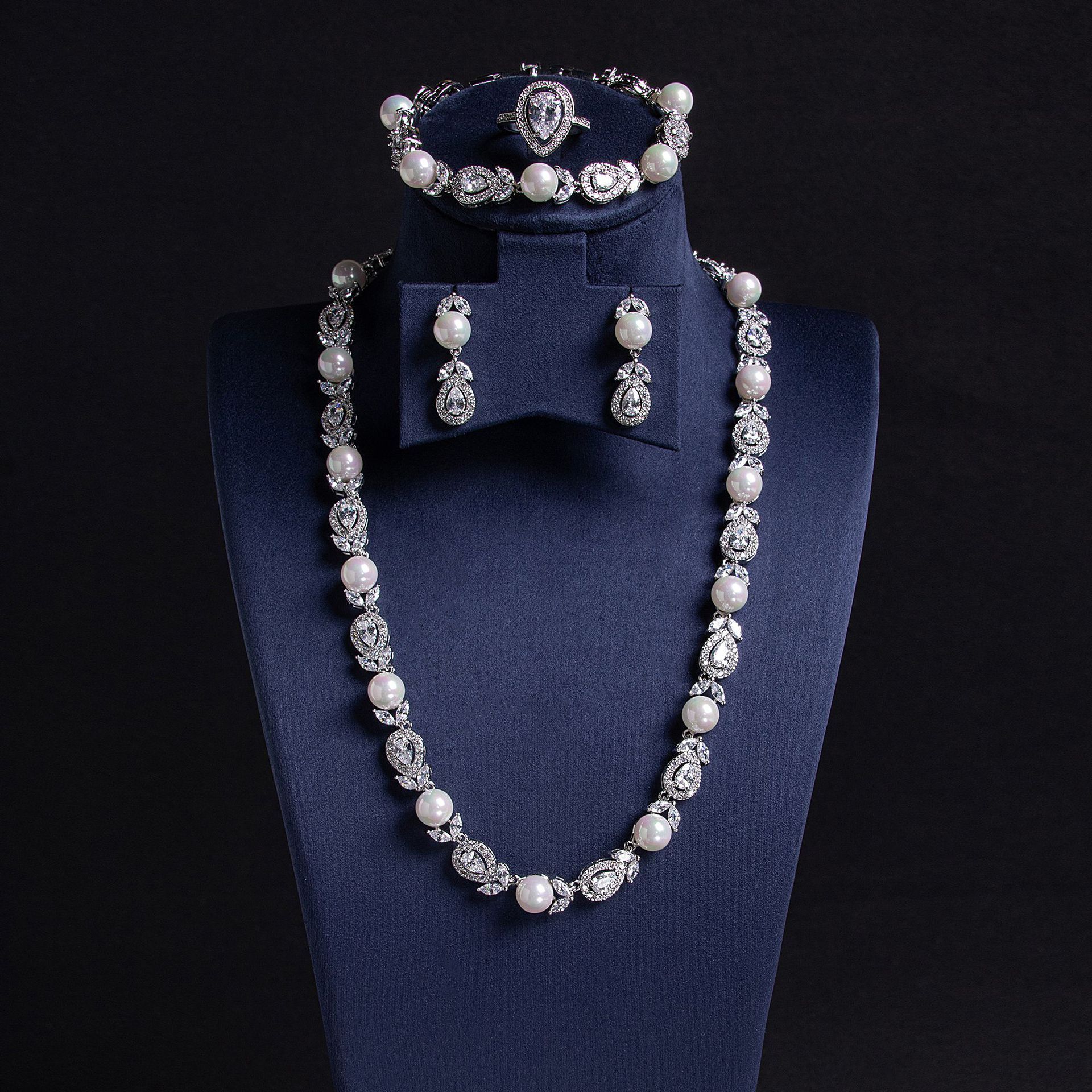 Wedding Jewelry Set Shell Pearl Necklace Earrings Women Four-Piece Set Vintage Style Zircon Embedded Heart/Droplet/Bell Patterns
