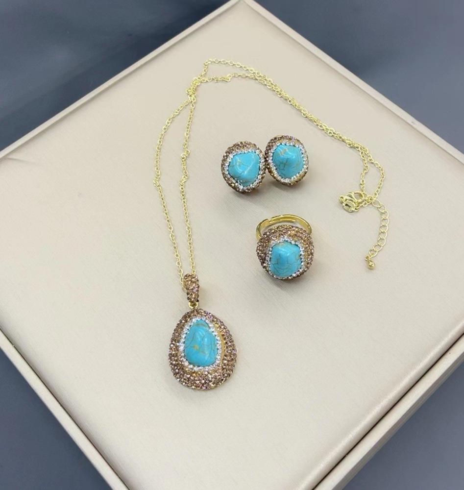 New Natural Turquoise Set  Style Vintage Necklace Earrings Ring Bracelet Jewelry Accessories