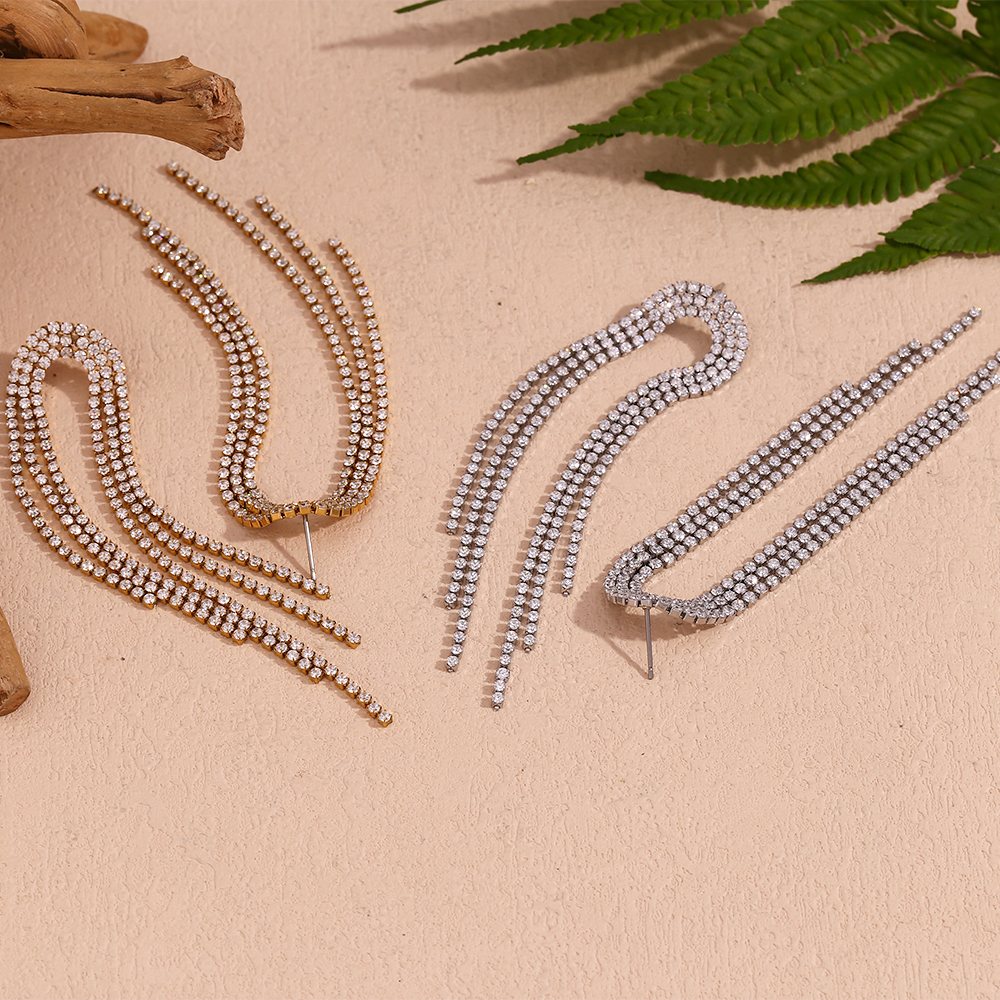 PVD Coated Real Gold Plated Tassel 304 Stainless Steel Classic Style Waterproof Non Tarnish Dangling Earrings