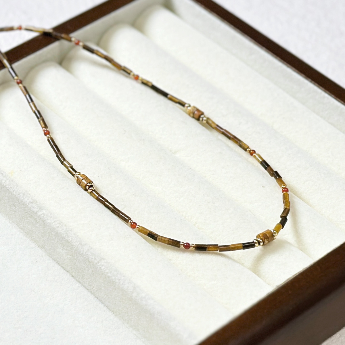 Fall Winter New Natural Stone Necklace Tiger Eye Agate Red Agate Beaded Necklace Ultra Fine Layering Clavicle Chain Titanium Steel Geometric Pattern Ins Style Women's Jewelry Accessory