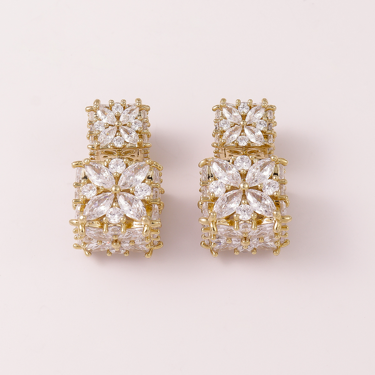 1 Pair Classic Style Square Copper Zircon Ear Studs