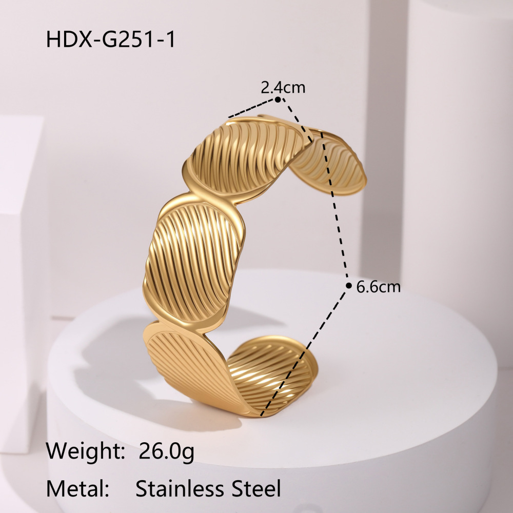 Exaggerated  Style Fashion Stainless Steel Bracelet Plated 18K Gold Geometric Texture Luxury Hand Jewelry