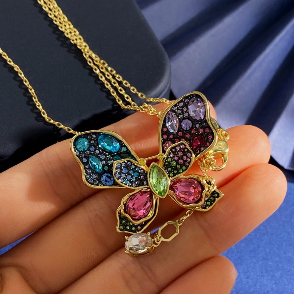 New Idyllia Floral Necklace Women Pendant Necklace Earrings High-End Simulated Crystal Gifts Elegant Fashion Jewelry Accessories
