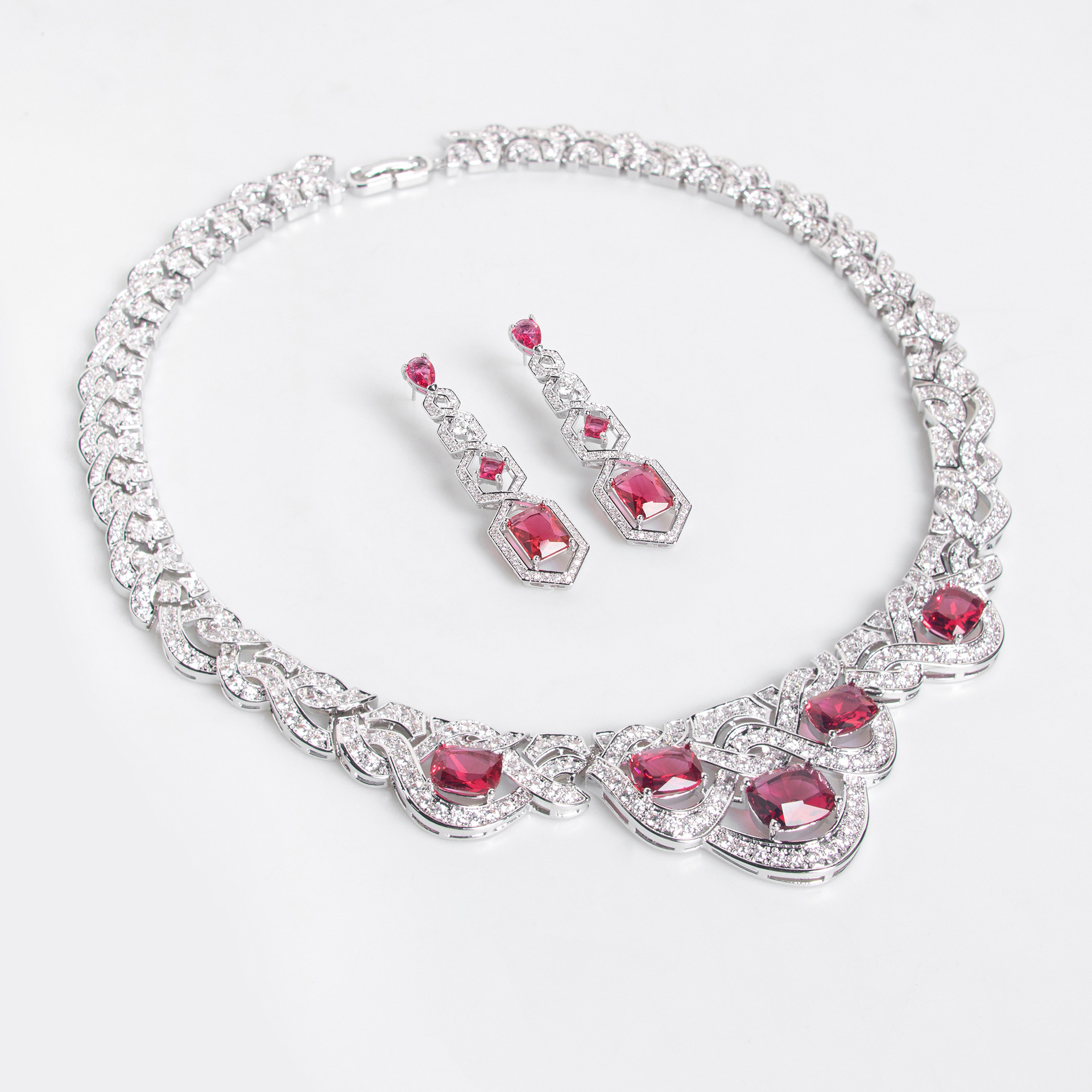Elegant  Luxury Zirconia Necklace And Earring Set Dress Accessories Fashionable Geometric Design Jewelry