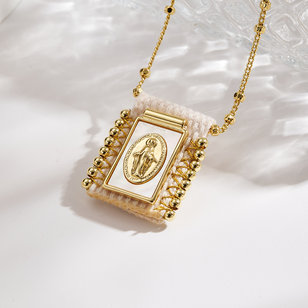 Hot-Selling New Copper Water Plated Imitation Gold Shell Virgin Mary Character Necklace