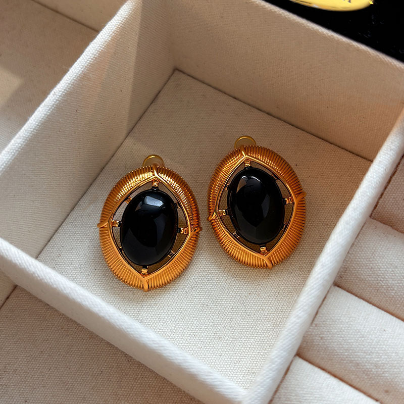 Retro Black Gold Color ShangFeng Style HongKong Retro Women's Earrings Luxury Sensation Ear Jewelry Geometric Pattern Copper