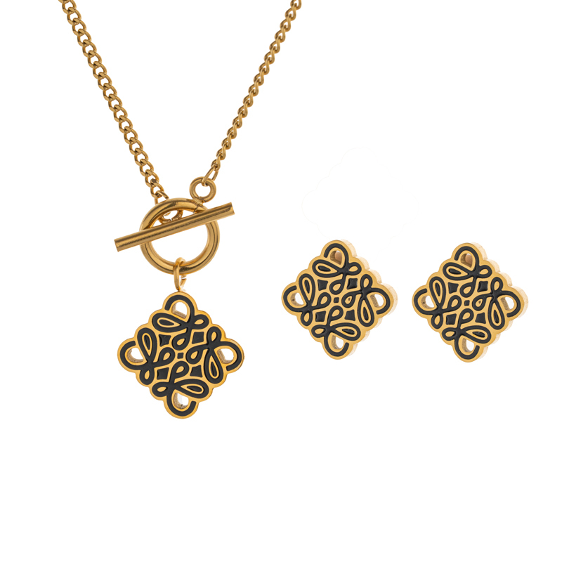Style Stainless Steel New Necklace For Women Titanium Steel Hollow Geometric Pendant Necklace High-end Ins Style Light Luxury Necklace And Earring Set