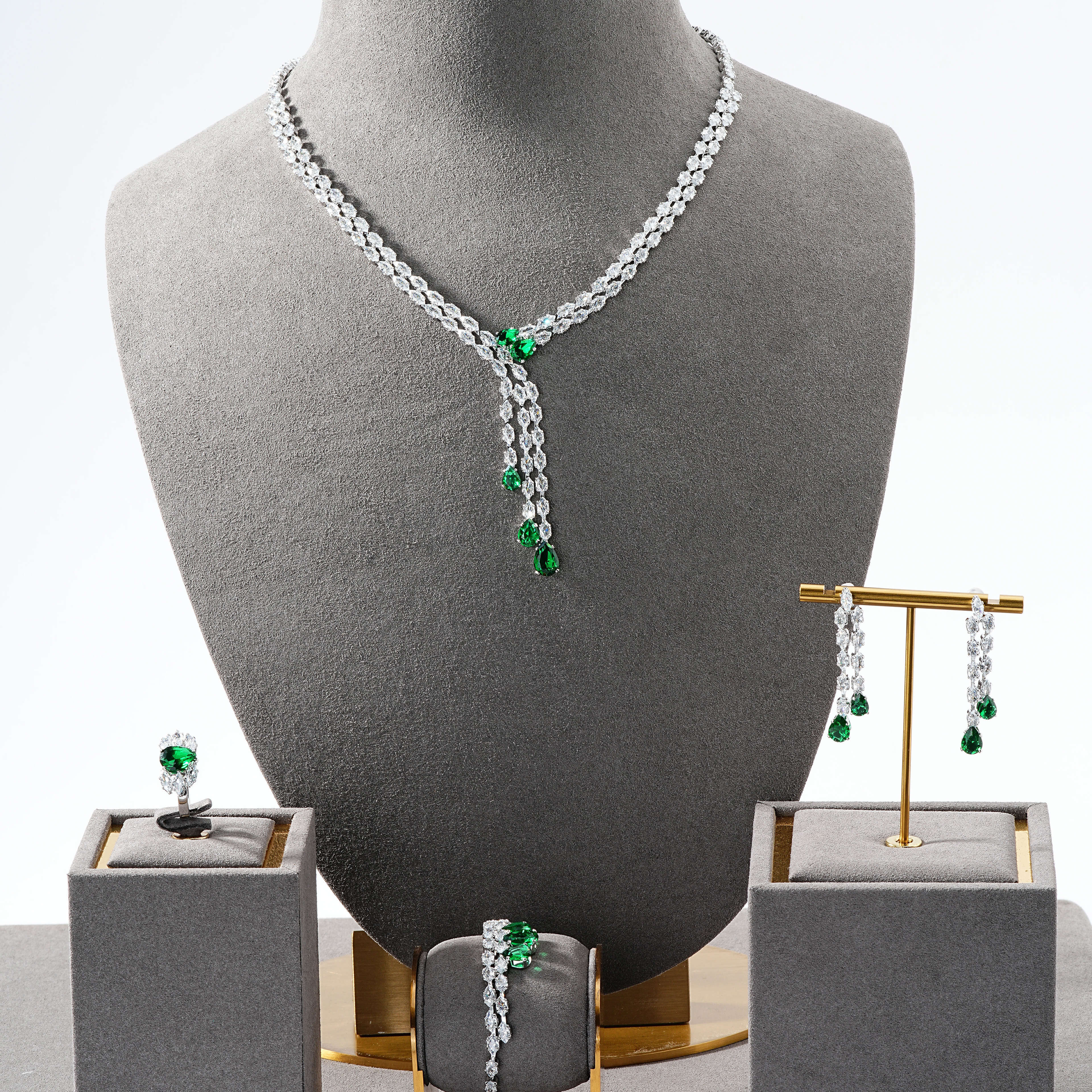 Elegant Fashion Jewelry Set, Water Drop Geometric Tassel Design Zircon Exquisite Necklace Earrings Bracelet Ring, Ideal Gift For Women, Suitable For Date And Party Accessories