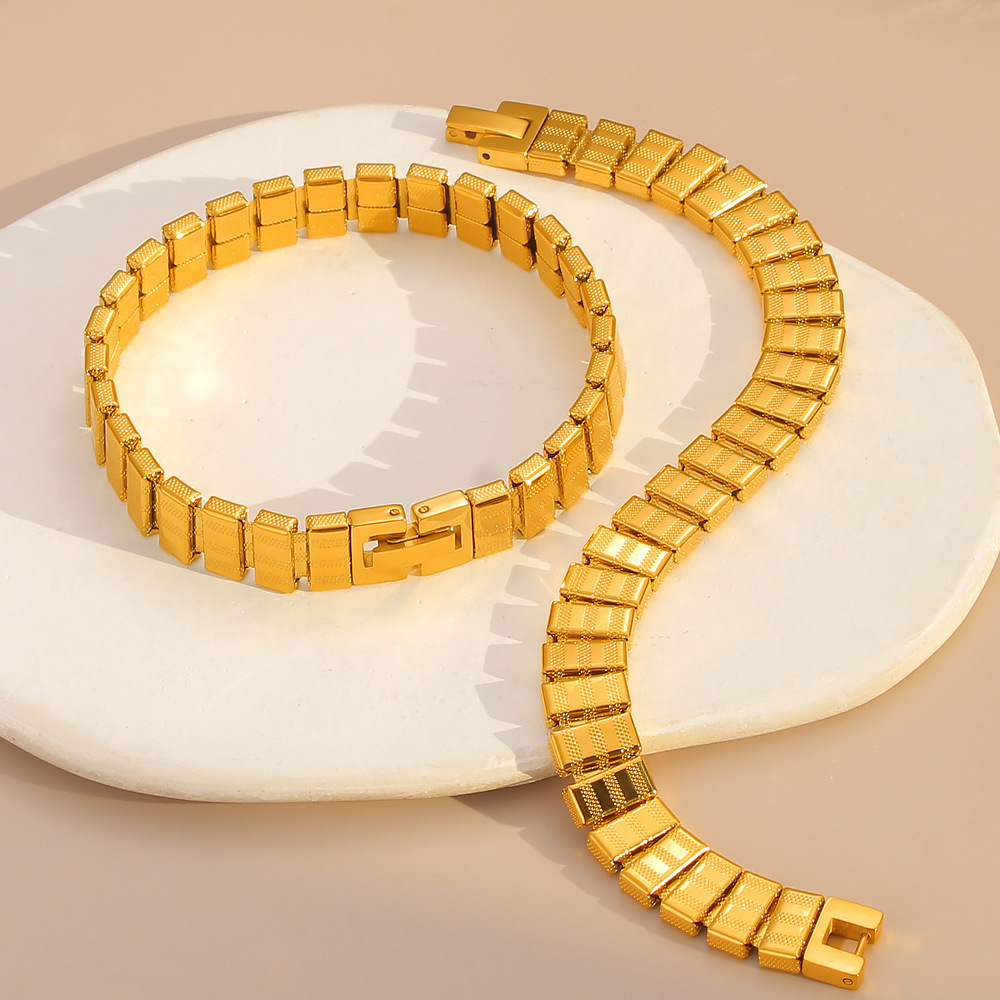 Adjustable Titanium Steel Stripe Bracelet Non-Fading Gold Plated Stainless Steel Wristband Women Jewelry Accessories