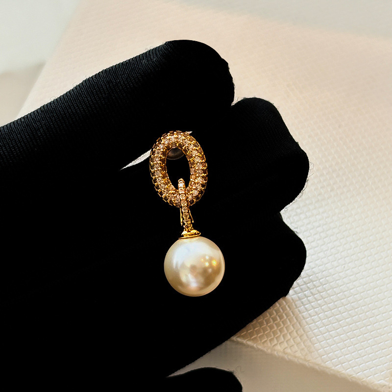 Elegant Classic Style Geometric Imitation Pearl Copper Women's Earrings