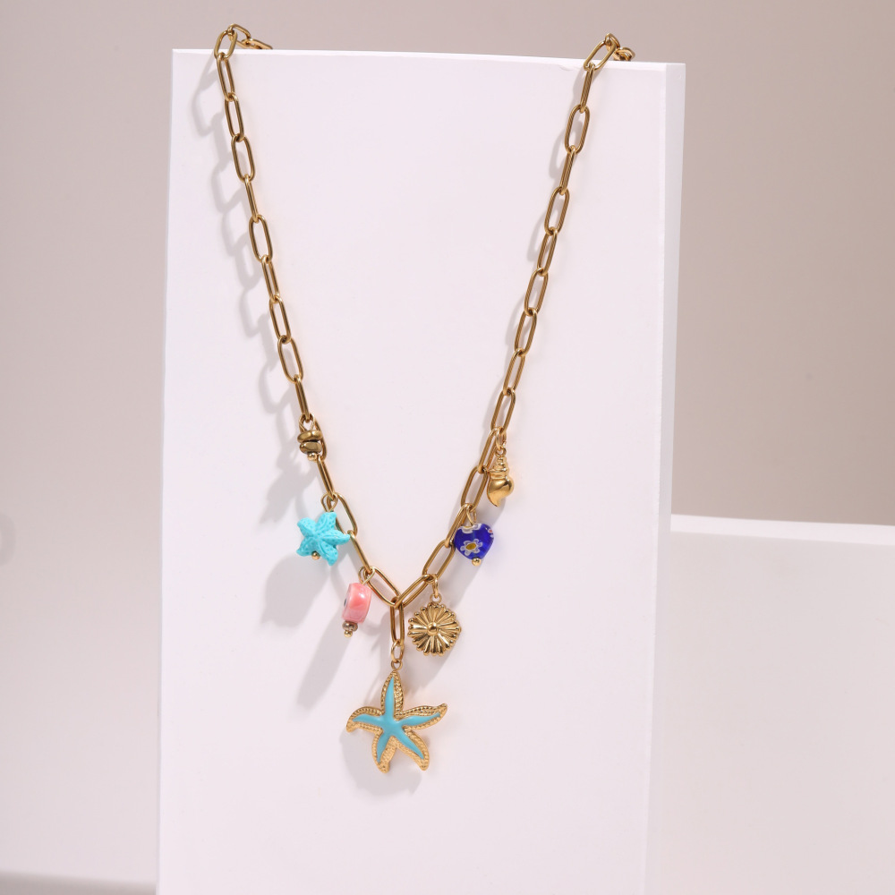 Fashionable Holiday Star Flower Pendant Pearl Embedded Shell Stainless Steel Necklace Clavicle Chain Geometric Pattern Bohemian Style Women's Luxury PVD Coating