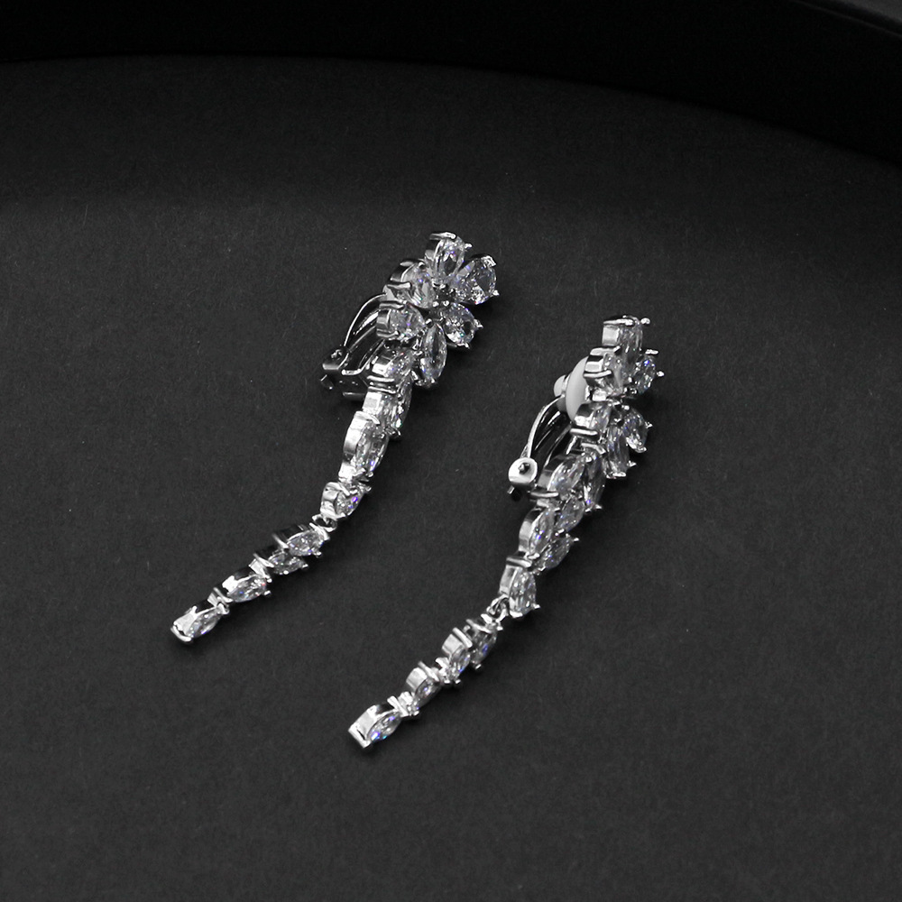Style Long Zircon Tassel Earrings With Diamonds Fashion Evening Stage Wedding Dress Accessories Water Drop Earrings Wholesale