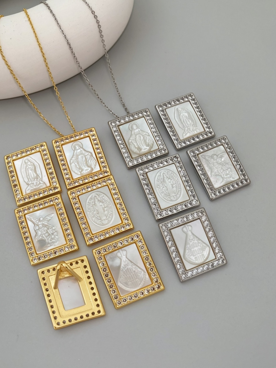 Square Natural Mother-of-Pearl Zircon Jesus Sacred Heart Pendant Women's  Necklace Shell Diy Jewelry Accessories