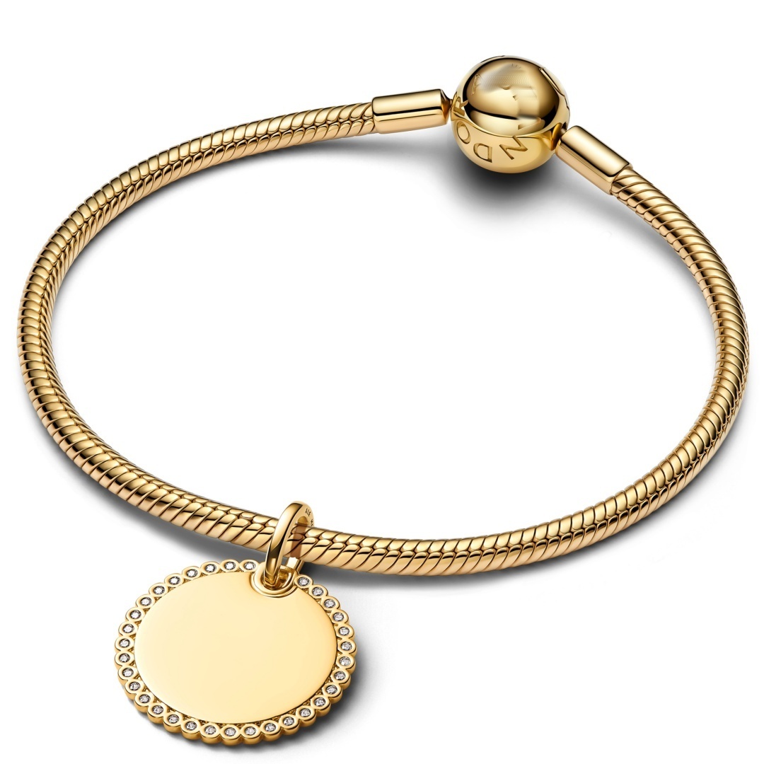 Gold Plated Silver Heart Shaped Open Hand Bracelet Fashionable Round Classic Jewelry Gift For Party Date Birthday Festival