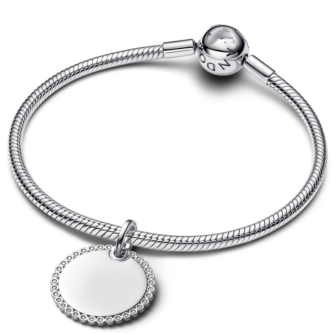 Gold Plated Silver Heart Shaped Open Hand Bracelet Fashionable Round Classic Jewelry Gift For Party Date Birthday Festival