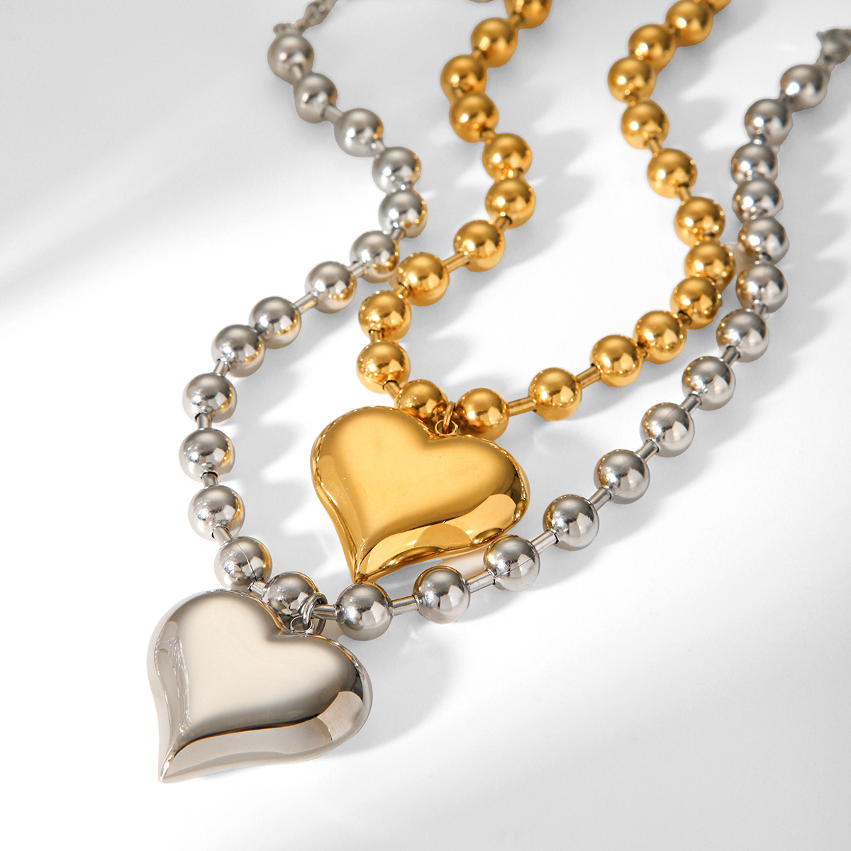 304 Stainless Steel Heart Shape PVD Coated 18K Real Gold Plated Classic Style IG Style Waterproof Non Tarnish Ball Chain Gold Pendant Necklace