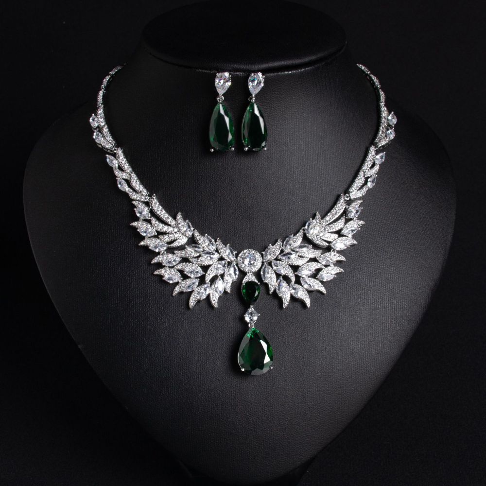 Zircon Jewelry Set Embedded Waterdrop Emerald Gem Necklace Earrings Oxidized Zirconia Ethnic Style Women's Fashion Accessories