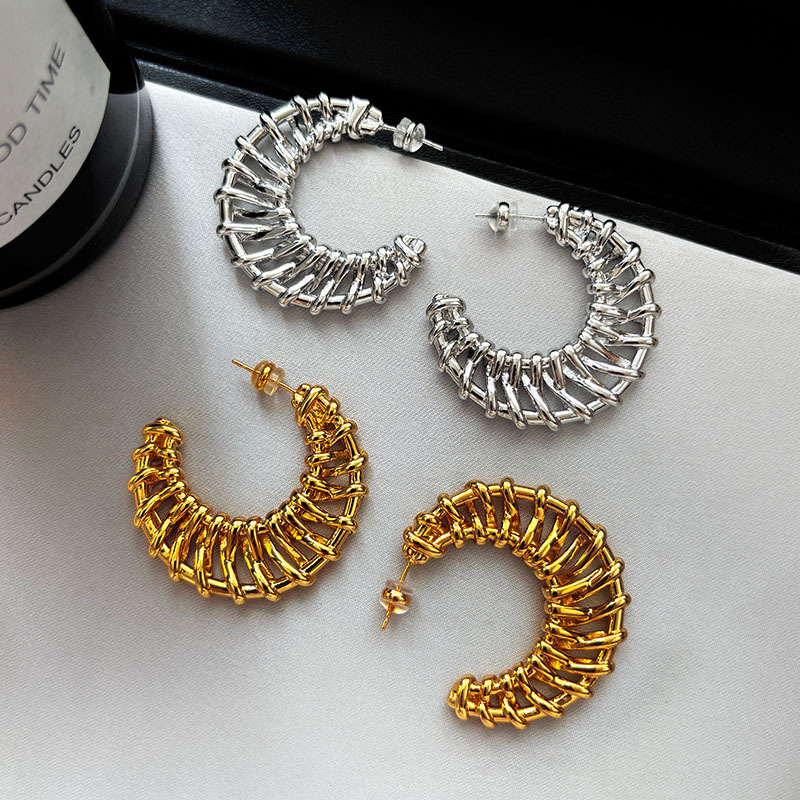 Exaggerated Geometric Weave Metal Silver Earrings Women Luxury Unique High-End Feelings Holiday Style French Vintage Design